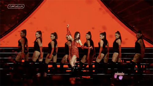 Lagu Flower Jisoo BLACKPINK Debut di Coachella 2023, BLINK Langsung Riuh
