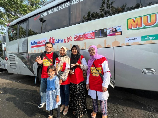 Alfamart Alfagift Berangkatkan Ribuan Peserta Mudik Asyik 2023