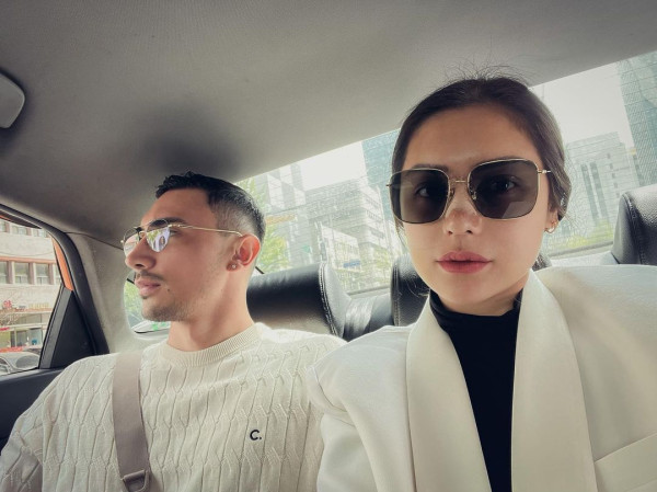 Operasi Hidung di Korea, Wajah Baru Jessica Iskandar Disebut Mirip Nikita Mirzani