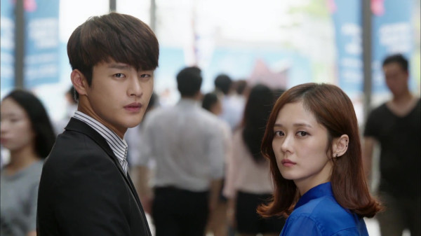 5 Drama Korea tentang Pasangan Trauma yang Saling Jatuh Cinta