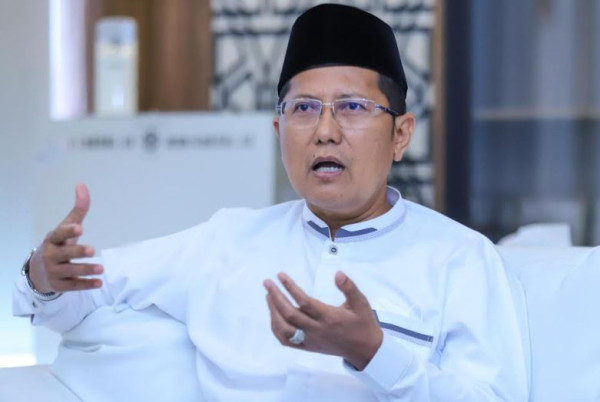 KH Cholil Nafis Hilangkan Penat dengan Kesibukan di Pesantren
