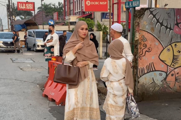 Fokus Kumpul Keluarga, Ayu Ting Ting Ogah Ambil Kerjaan di Hari Lebaran