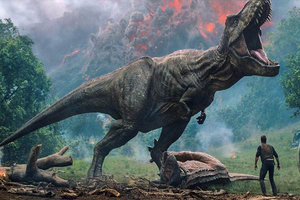 10 Film Paling Cuan di Box Office Ini Bikin Kecewa Kritikus