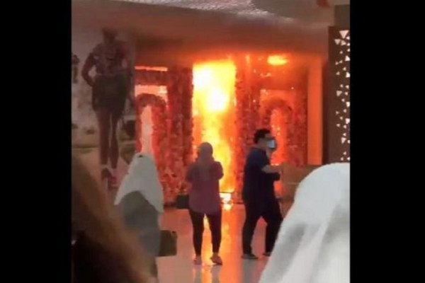 Percikan Api Ini Diduga Penyebab Kebakaran Mall Trans Studio Makassar