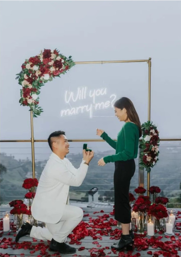 Hary Tanoe Bahagia, Clarissa Tanoesoedibjo dan Anthony Tjiptodiharjo Bertunangan