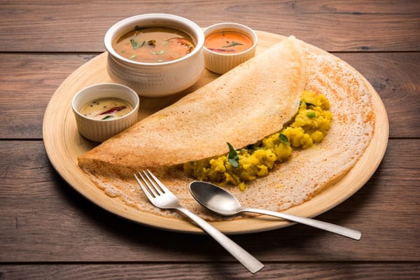 5 Street Food India Paling Populer, Nomor 4 Banyak Digemari Wisatawan