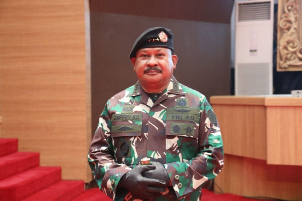 Daftar Panglima Kogabwilhan III, Nomor 4 Lulusan Terbaik Akmil 1990 dan Eks Danjen Kopassus