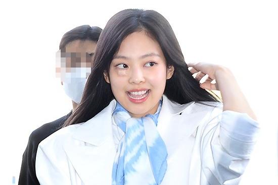 4 Idol K-Pop yang Jatuh Sakit di Tengah Tur Konser 2023