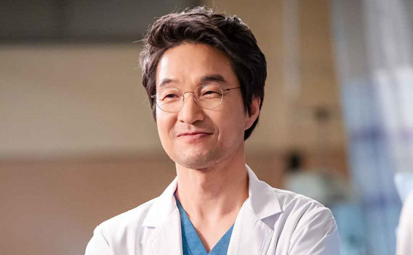 Deretan Dokter Ganteng dalam Drama Korea Dr Romantic 3