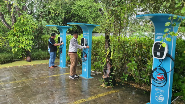 Mobil Listrik Jadi Kendaraan Utama KTT ASEAN, PLN Siapkan 108 Charging Station di Labuan Bajo