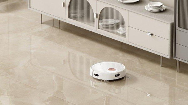 Adu Canggih Robot Vacuum Cleaner yeedi Floor 3 Station vs Dreame Bot W10