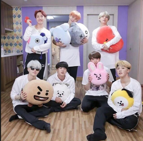 9 Grup K-Pop yang Punya Karakter Animasi Gemes, Terbaru IVE