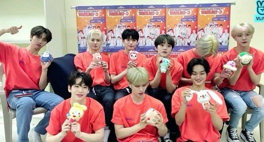 9 Grup K-Pop yang Punya Karakter Animasi Gemes, Terbaru IVE