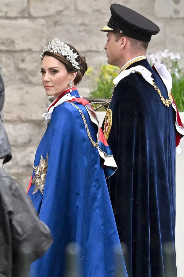 Gaya Kate Middleton di Acara Penobatan Raja Charles III Sukses Curi Perhatian