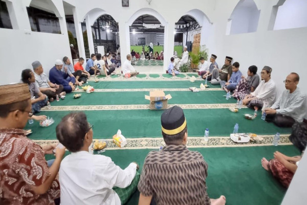 Ustaz Abe: Tantangan Pasca-Ramadan Bagi Kaum Muslim adalah Istiqomah
