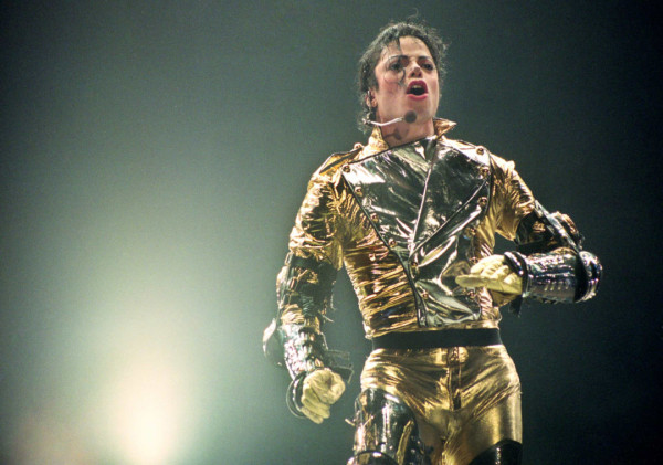 7 Artis Hollywood Tewas di Hari yang Sama, Ada Michael Jackson dan Freddie Mercury