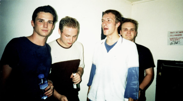 5 Fakta Menarik Coldplay: Dibenci sekaligus Dicinta