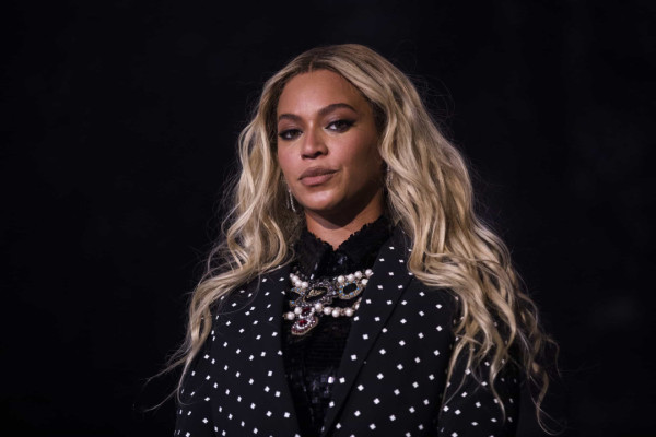 7 Artis Hollywood yang Pernah Dituduh Plagiat, Terbaru Ed Sheeran