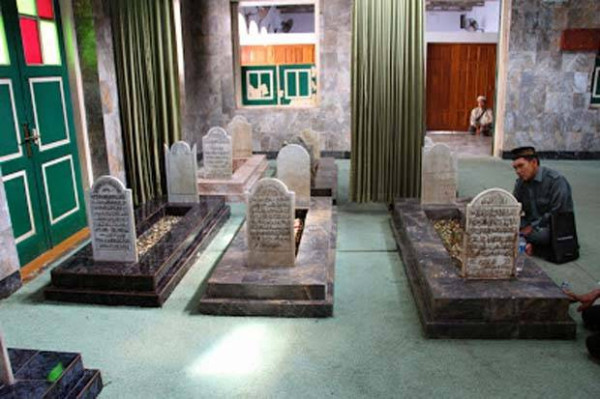 Sejarah Masjid Keramat di Bogor dan Karomah Habib Empang Hidupkan Ikan Mati