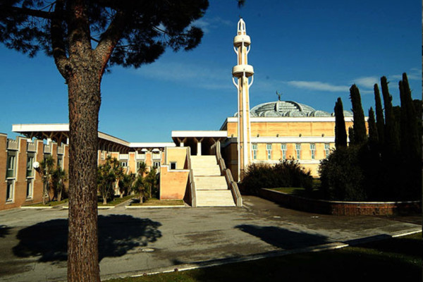 Masjid Agung Roma, Salah Satu Masjid Terbesar di Eropa