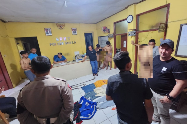 Brutal! Geng Motor di Indramayu Bacok Polisi
