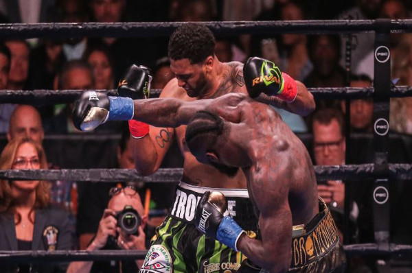 10 Pukulan KO Deontay Wilder Mengerikan: Nomor 1 Pingsan di Ring