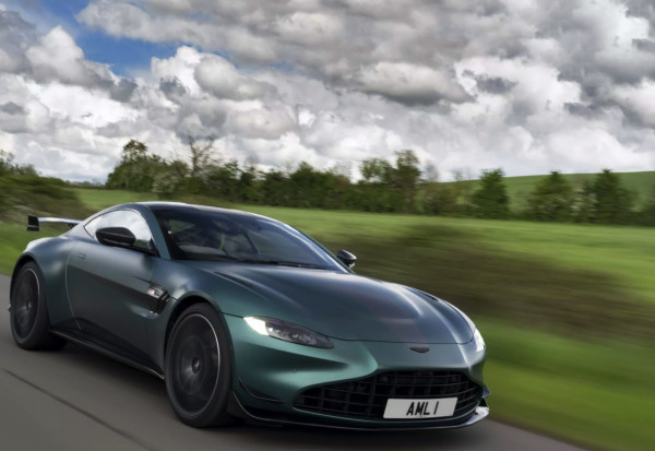 Digunakan di Formula 1, Mobil Aston Martin Tercepat Ini Dijual Bebas