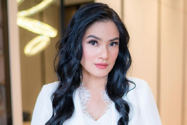 6 Nama Asli Artis Indonesia, dari Samijan hingga Syurkianih