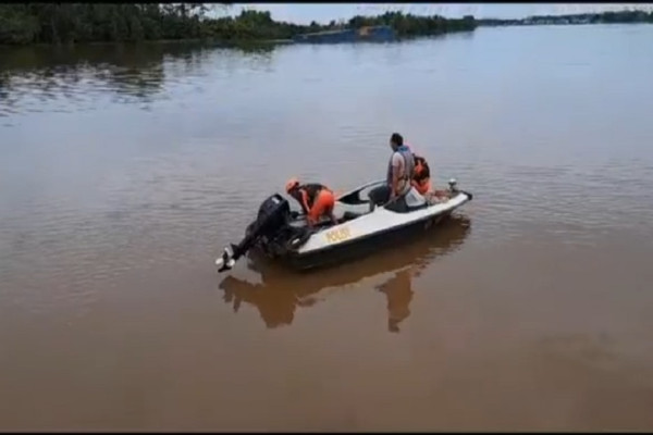 Kubu Raya Gempar! Usai Daftar Bacaleg, Ketua Golkar Diduga Bunuh Diri Lompat ke Sungai Kapuas