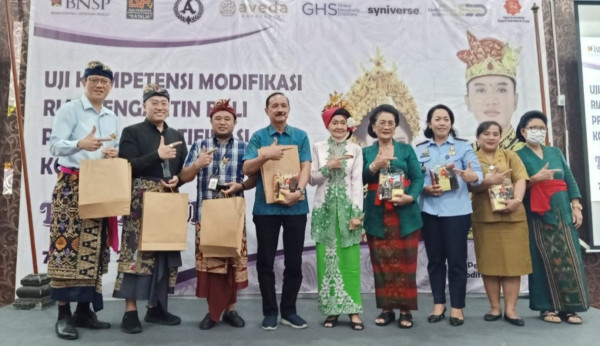 Siasati Tingkatkan Penjualan dan Efisiensi Biaya dengan Teknologi