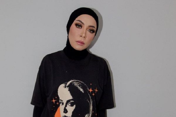 7 Artis Sukses Turunkan Berat Badan Secara Drastis, Nomor 6 Seperti ABG