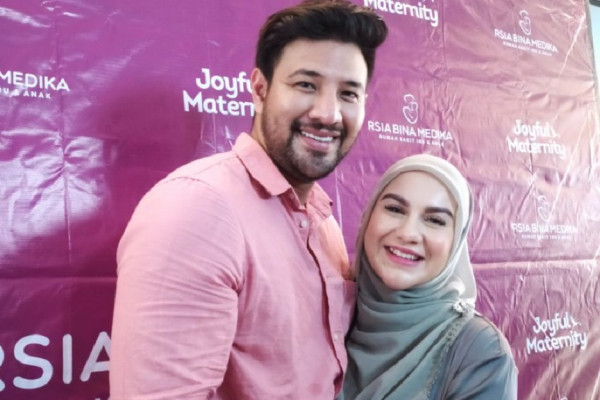 7 Pasangan Artis Jadi Suami Istri di Sinetron dan Dunia Nyata, Nomor 4 Awet Muda