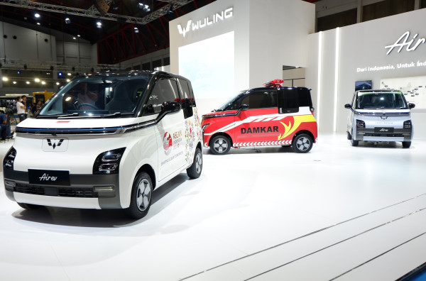 Wuling Pamer Air ev Edisi Damkar dan Mobil Baru Binggo di PEVS 2023