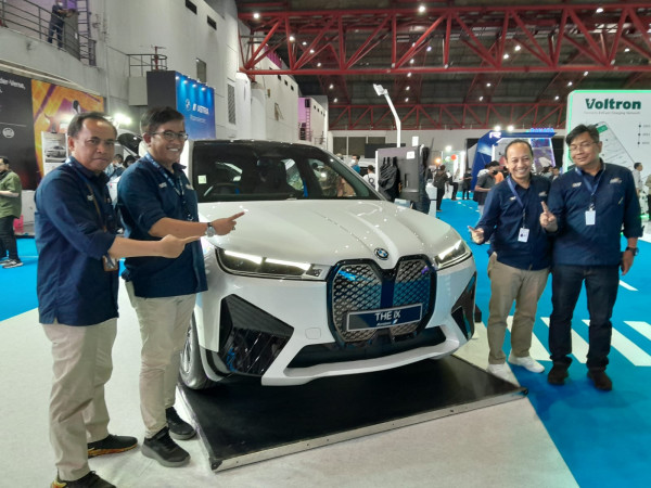 Dorong Kepemilikan Mobil Listrik, MTF Tawarkan Promo Menarik di PEVS 2023