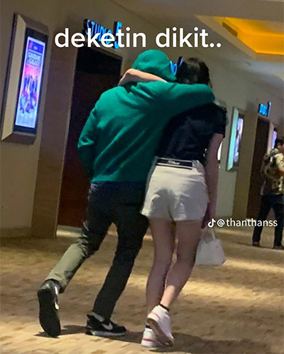 Viral! Foto Pria yang Diduga Desta Rangkul Gege Elisa di Bioskop