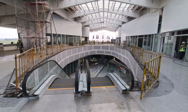 Banyak Tenant, Stasiun Kereta Cepat Tegalluar Mirip Terminal 3 Bandara Soetta