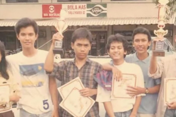 5 Perjalanan Karier Ahmad Dhani, Musisi Kontroversi Sukses yang Orbitkan Artis Baru
