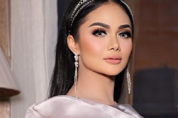 8 Artis Bahagia di Pernikahan Kedua, Nomor 5 Mantan Penyanyi Cilik
