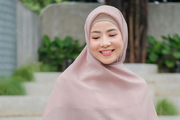 7 Artis Menikah Muda, Nomor 4 Jadi Menantu Konglomerat Terkenal Tanah Air