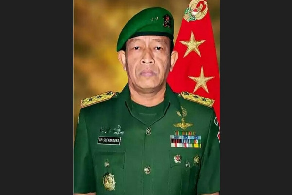 Profil Letjen TNI (Purn) Tri Soewandono, Lulusan AKABRI 1986 Penerima Bintang Dharma