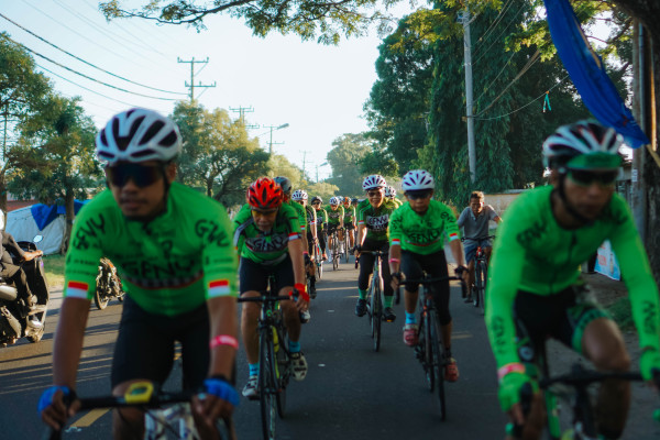 Mandalika Group Ride ke-8 GFNY Bali - IFG Life: Mengagumi Surga Dunia bagi Pesepeda