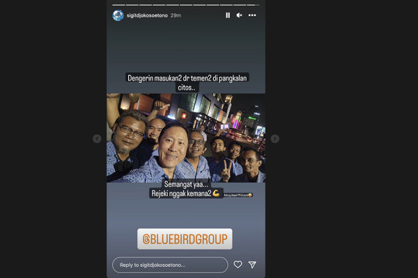 Potret Bos Blue Bird Nyamar Jadi Sopir Taksi: Mangkal di Kokas hingga ke Antrian Mal PP