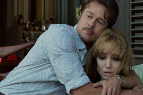 7 Film Hollywood Buruk yang Disutradarai BintangTerkenal, Nomor 6 Main Bareng Mantan Suami