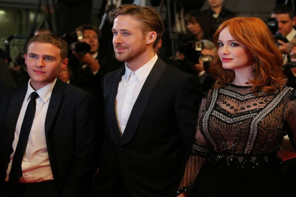 7 Film Hollywood Buruk yang Disutradarai BintangTerkenal, Nomor 6 Main Bareng Mantan Suami