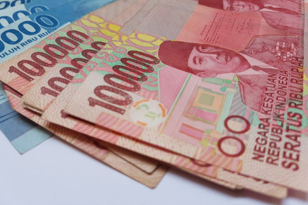 10 Kebiasaan Bikin Sulit Kaya, Nomor 7 Mengekor Gaya Orang Lain