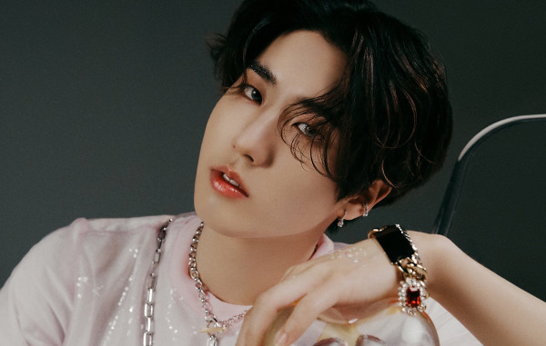 6 Idol K-Pop Pria Paling Pendek, tapi Tetap Penuh Pesona!