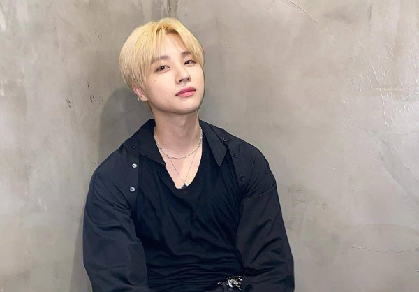 6 Idol K-Pop Pria Paling Pendek, tapi Tetap Penuh Pesona!