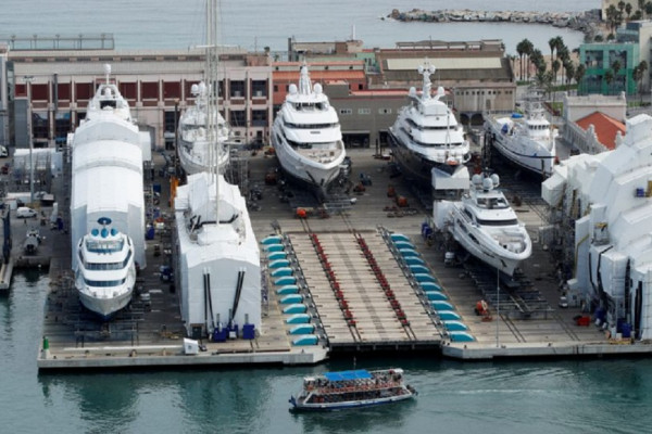 3 Motif Miliarder Memiliki Superyacht, Nomor 2 Bisa Menggelar Rapat Rahasia