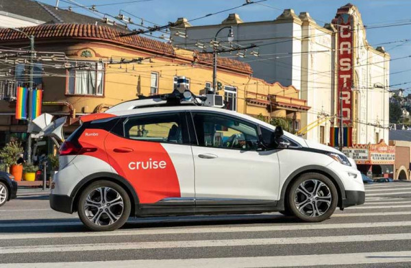 Cruise Robotaxi, Layanan Taksi Tanpa Sopir yang Bikin Heboh