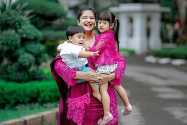 10 Foto Cucu-cucu Presiden Indonesia, Nomor 4 Geluti Dunia Balap